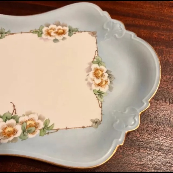 Antique Handpainted Austrian Dresser Tray, Serving Tray Signed by Artist - Picture 5 of 9